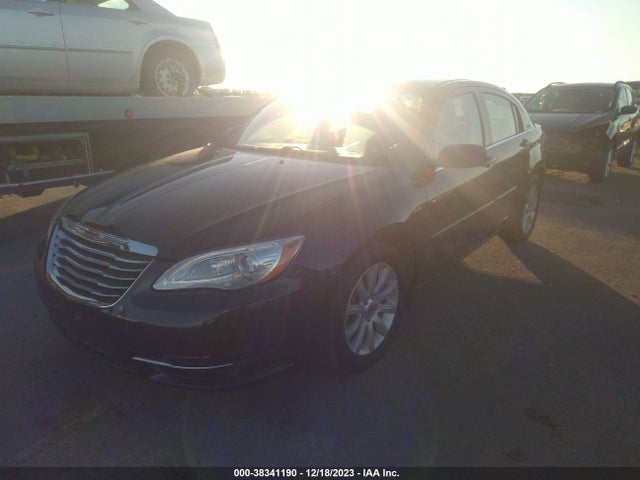 1C3CCBBG9EN183973 Chrysler 200 Touring