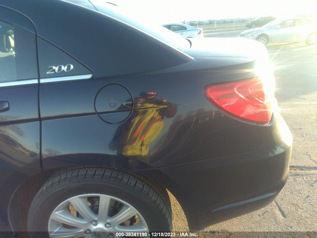 1C3CCBBG9EN183973 Chrysler 200 Touring