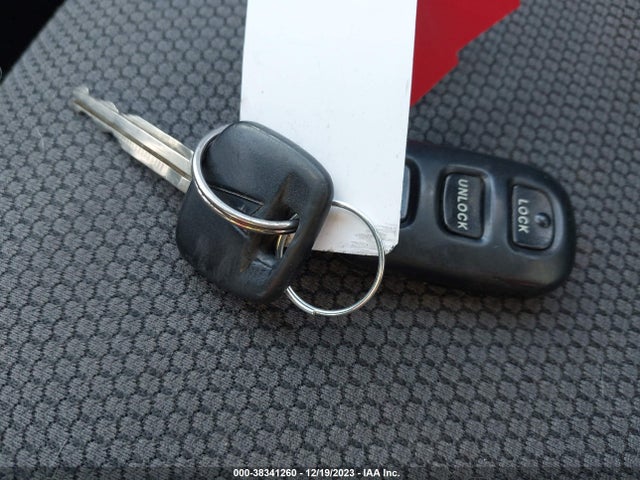 2007 PONTIAC VIBE VIN: 5Y2SL65877Z428218