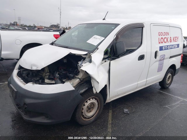 2015 NISSAN NV200 S VIN: 3N6CM0KN4FK708440