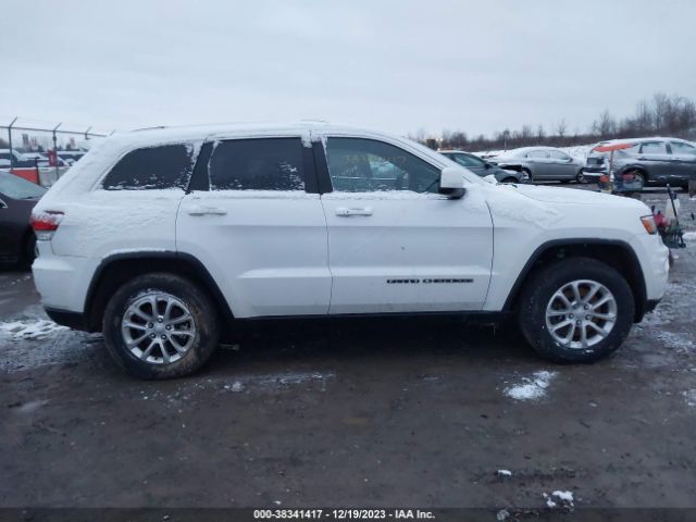 1C4RJFAG2MC777593 Jeep Grand Cherokee Laredo E 4x4