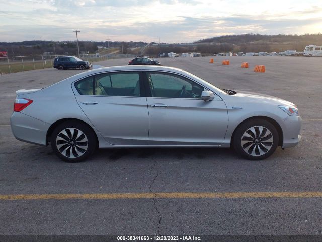 1HGCR6F76FA007615 Honda Accord Hybrid Touring