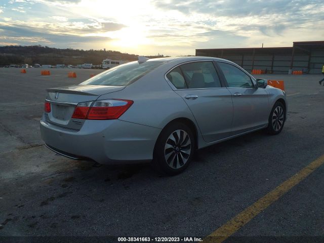 1HGCR6F76FA007615 Honda Accord Hybrid Touring