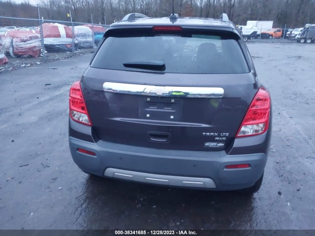 Chevrolet TRAX LTZ 2016 3GNCJRSB5GL121625 Image 16