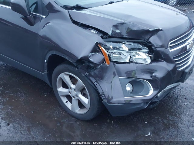 Chevrolet TRAX LTZ 2016 3GNCJRSB5GL121625 Image 6
