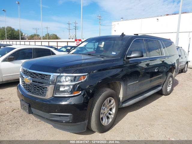 Chevrolet Suburban Lt 2018 1GNSCHKC8JR237779 Image 2