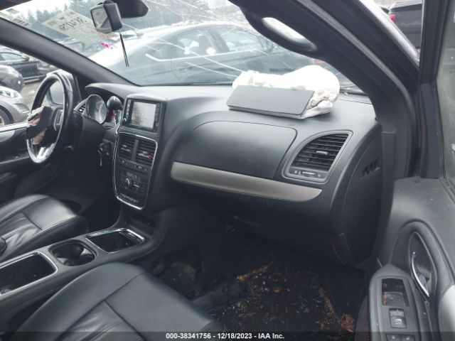 2C4RDGEG2KR688893 Dodge Grand Caravan Gt