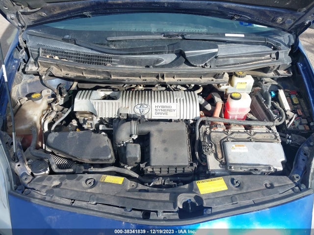 38341839 :رقم المزاد ، JTDKN3DU1A0075686 vin ، 2010 Toyota Prius Iii مزاد بيع