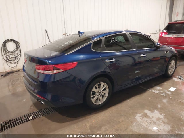 KIA Optima Lx 2018 5XXGT4L32JG236409 Image 4