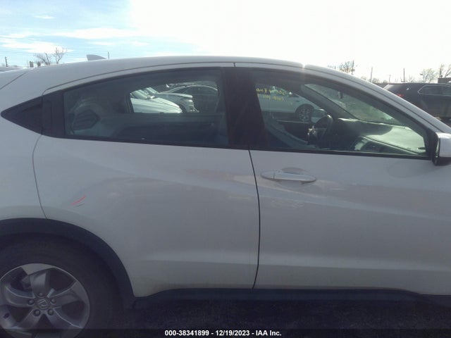 2022 HONDA HR-V AWD LX VIN: 3CZRU6H32NM723800
