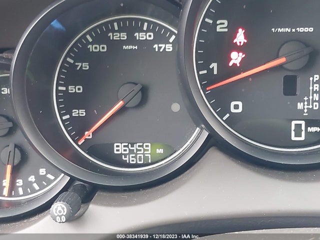 2016 PORSCHE CAYENNE VIN: WP1AA2A29GKA12836