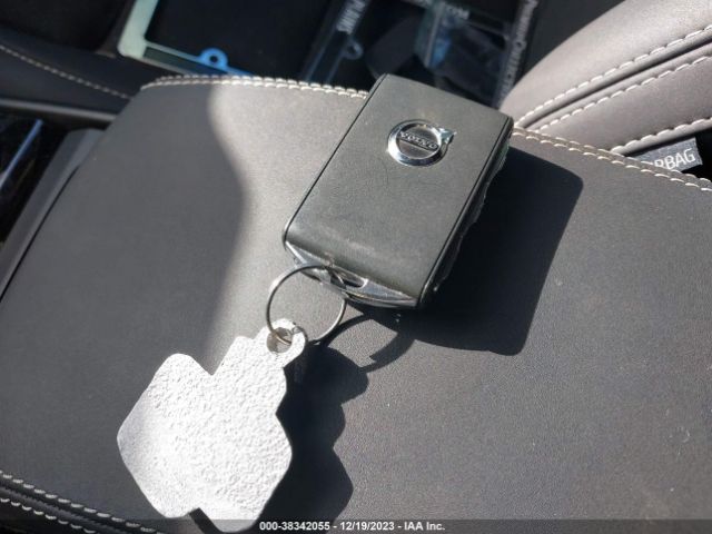 2023 VOLVO C40 RECHARGE PURE ELECTRIC YV4ED3GMXP2055457 Photo 10