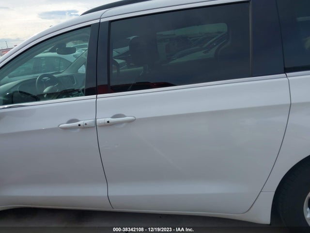 Chrysler Pacifica Touring L 2022 2C4RC1BG4NR142749 Image 14
