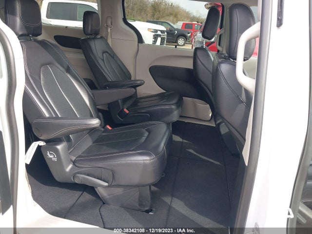 Chrysler Pacifica Touring L 2022 2C4RC1BG4NR142749 Image 8