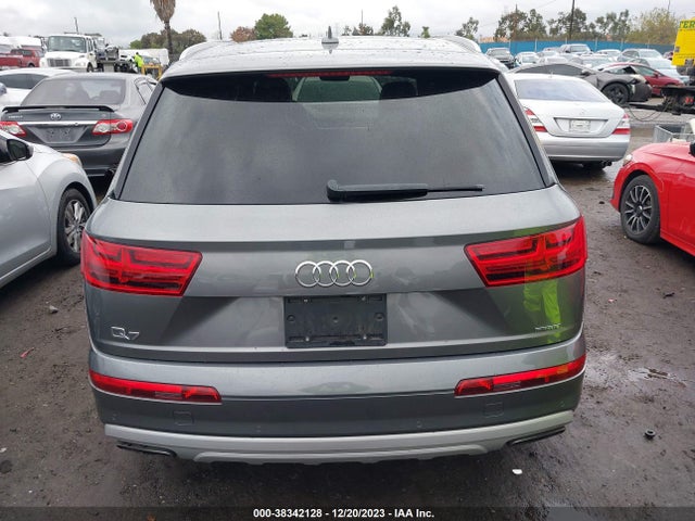 WA1AHAF75HD045988 Audi Q7 2.0t Premium