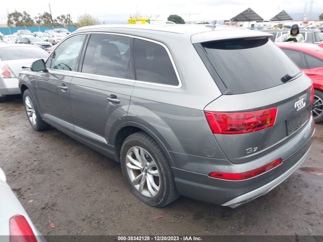 WA1AHAF75HD045988 Audi Q7 2.0t Premium
