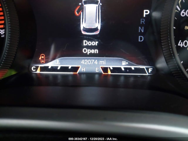 Jeep Cherokee Trailhawk 2016 1C4PJMBS3GW105110 Image 16