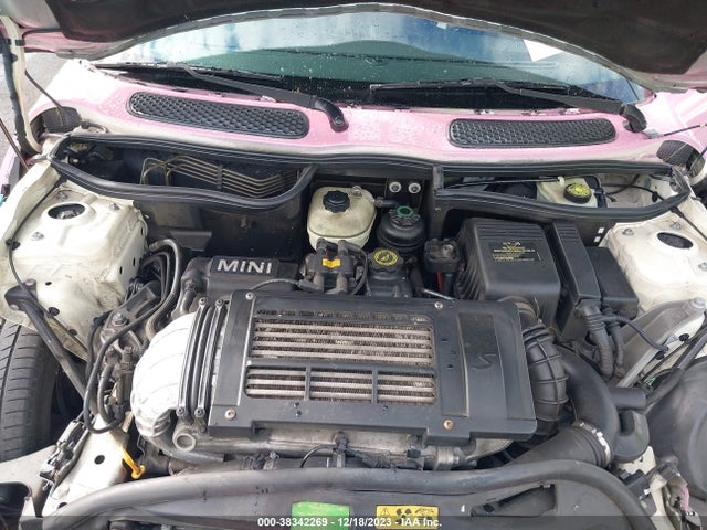 2006 MINI COOPER S WMWRH335X6TL93051 Photo 9