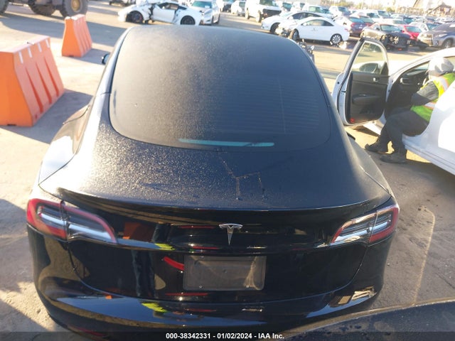 Tesla Model 3 Rear-wheel Drive 2022 5YJ3E1EA9NF357725 Image 16