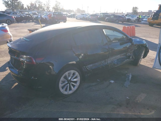 Tesla Model 3 Rear-wheel Drive 2022 5YJ3E1EA9NF357725 Image 4