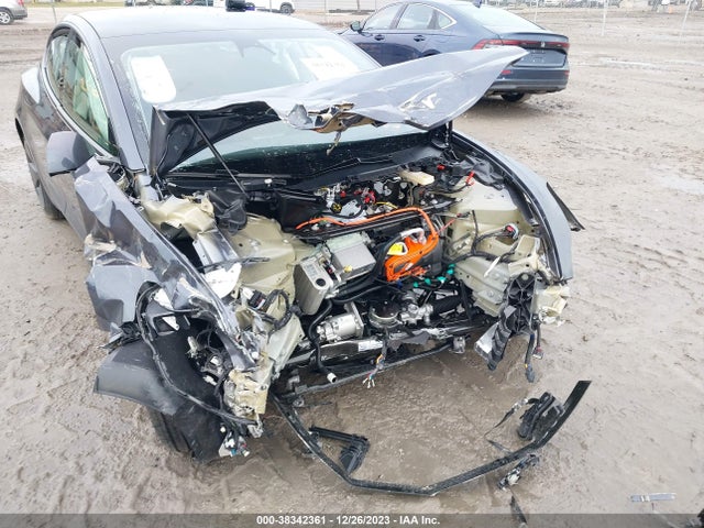 5YJ3E1EA9PF691966 Tesla Model 3 Rear-wheel Drive
