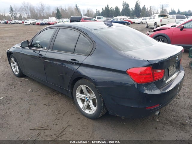 BMW 320i 2015 WBA3B1C52FK137391 Image 3