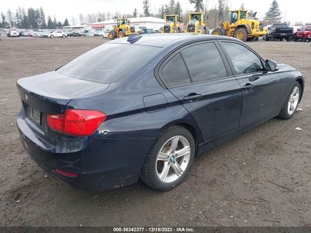 BMW 320i 2015 WBA3B1C52FK137391 Image 4