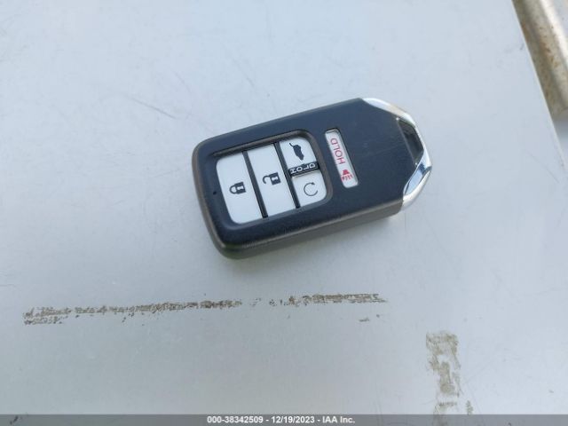 JHLRW2H98KX004122 Honda Cr-v Touring