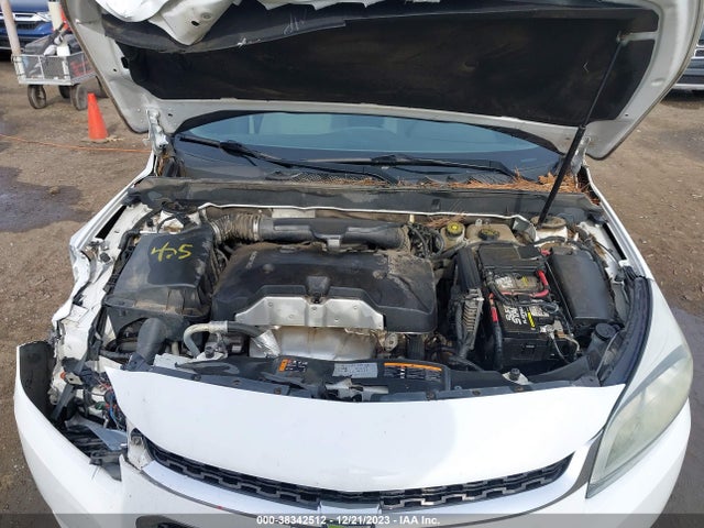 Chevrolet MALIBU LS 2015 1G11B5SL3FF102264 Image 10