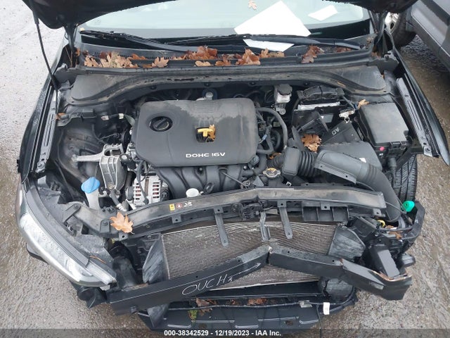 Hyundai Elantra Value Edition 2017 KMHD84LF6HU340240 Image 10