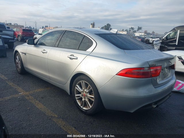 2017 JAGUAR XE SAJAD4BG3HA965646 Photo 2