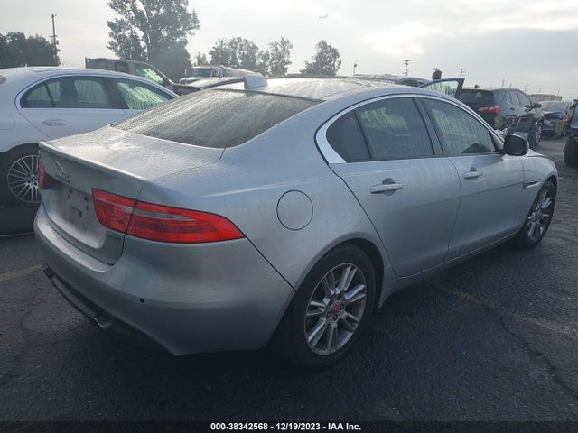 2017 JAGUAR XE SAJAD4BG3HA965646 Photo 3