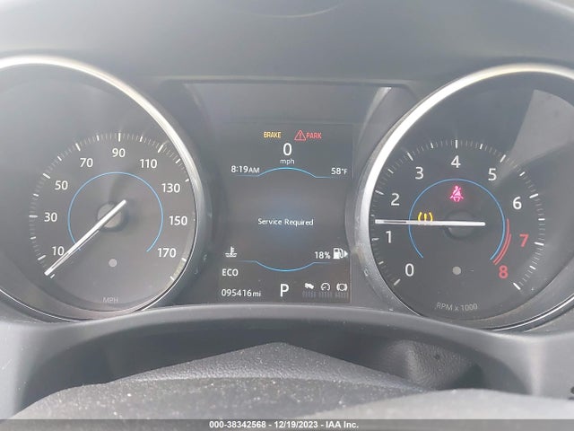 2017 JAGUAR XE SAJAD4BG3HA965646 Photo 6