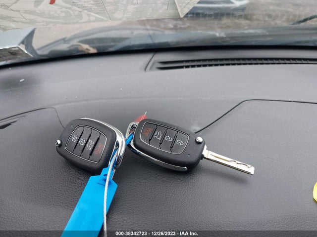 Hyundai TUCSON SE 2018 KM8J2CA47JU635417 Image 11
