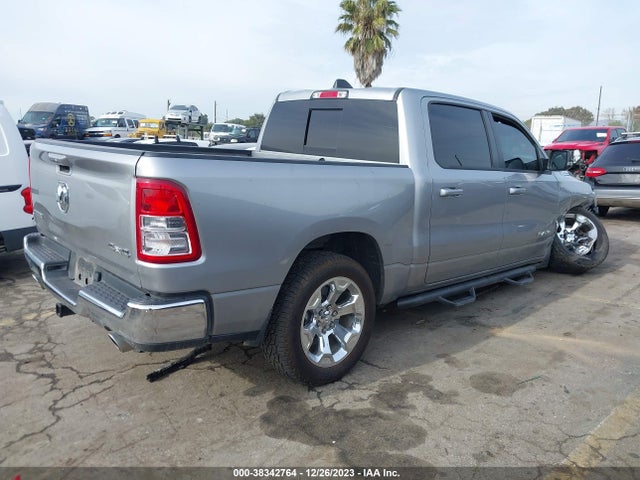 1C6SRFFT9NN331860 RAM 1500 Big Horn  4x4 5'7 Box