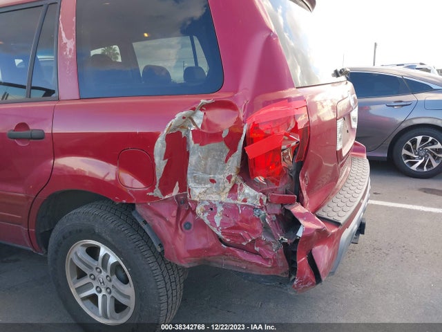 2004 HONDA PILOT EX-L VIN: 2HKYF18604H609372