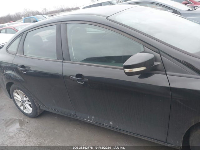2015 FORD FOCUS SE VIN: 1FADP3F23FL333684