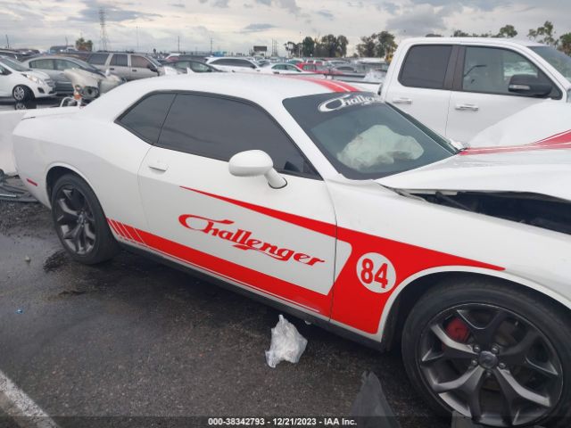 2C3CDZAG6JH327795 Dodge Challenger Sxt Plus