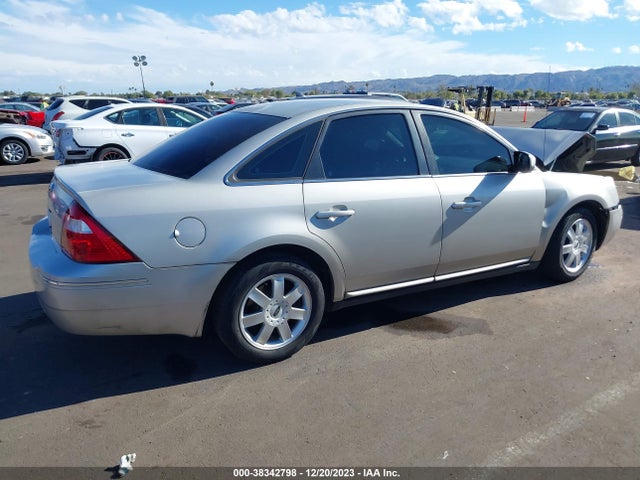 2006 FORD FIVE HUNDRED SE VIN: 1FAFP23176G168164