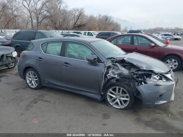 Lexus CT 200H 2015 JTHKD5BH9F2241113 Image 12