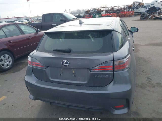 Lexus CT 200H 2015 JTHKD5BH9F2241113 Image 15
