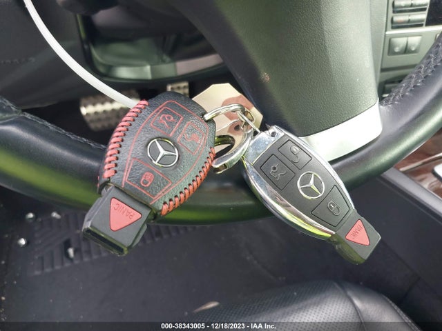 2011 Mercedes-benz E 350 მანქანა იყიდება აუქციონზე, vin: WDDKJ5GB8BF088313, აუქციონის ნომერი: 38343005