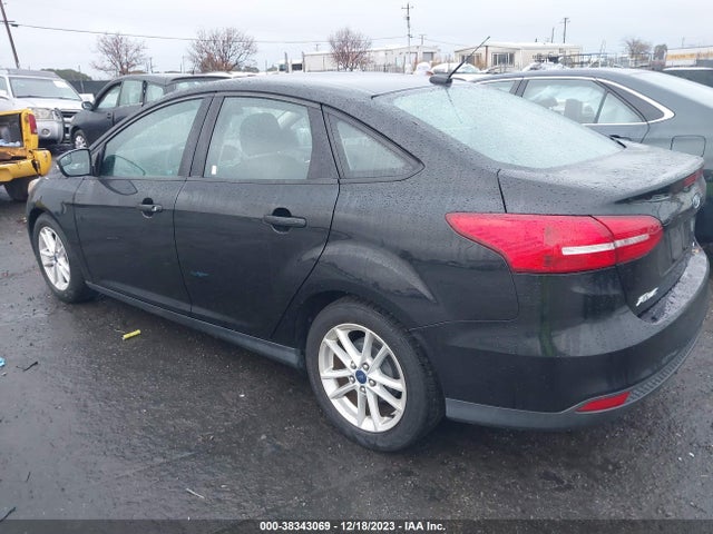 Ford Focus 2016 1FADP3F28GL255940 Image 16