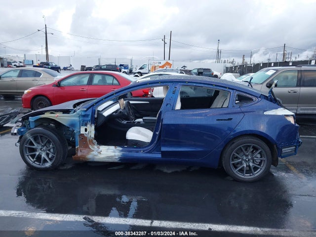 5YJ3E1EB5NF364633 Tesla Model 3 Long Range Dual Motor All-wheel Drive