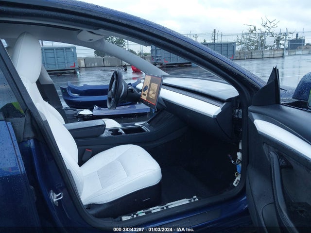 5YJ3E1EB5NF364633 Tesla Model 3 Long Range Dual Motor All-wheel Drive