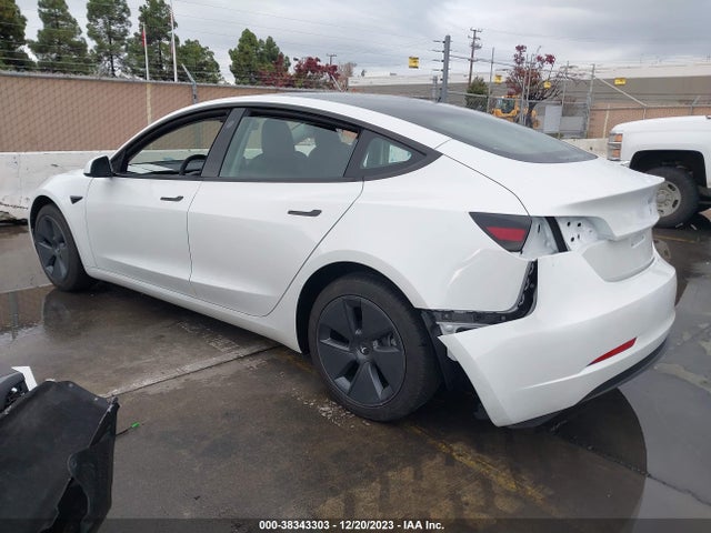 2023 TESLA MODEL 3 5YJ3E1EA8PF624520 Photo 2