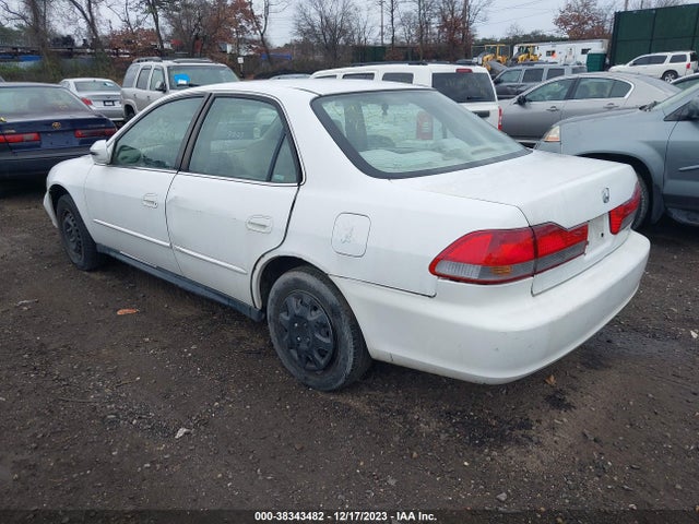 2002 HONDA ACCORD SDN LX VIN: 1HGCG665X2A102368