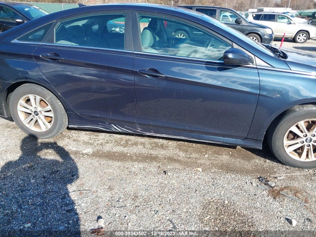 2014 HYUNDAI SONATA GLS VIN: 5NPEB4AC6EH879465
