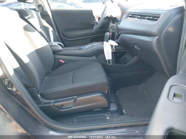 Honda HR-V LX 2016 3CZRU6H39GM748566 Image 5