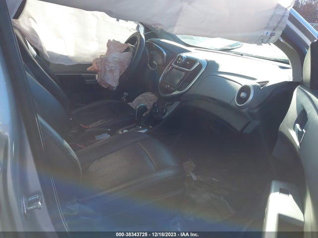 Chevrolet Sonic Premier Auto 2017 1G1JF5SB9H4140995 Image 5
